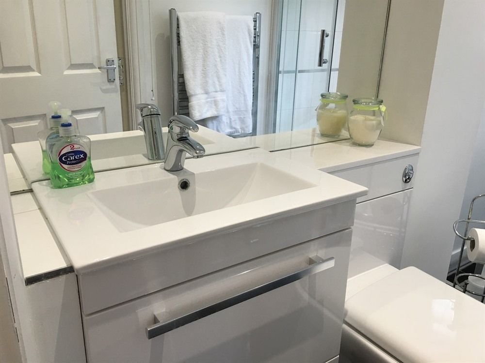 Bed and Breakfast Sleepneat Ascot  Esterno foto